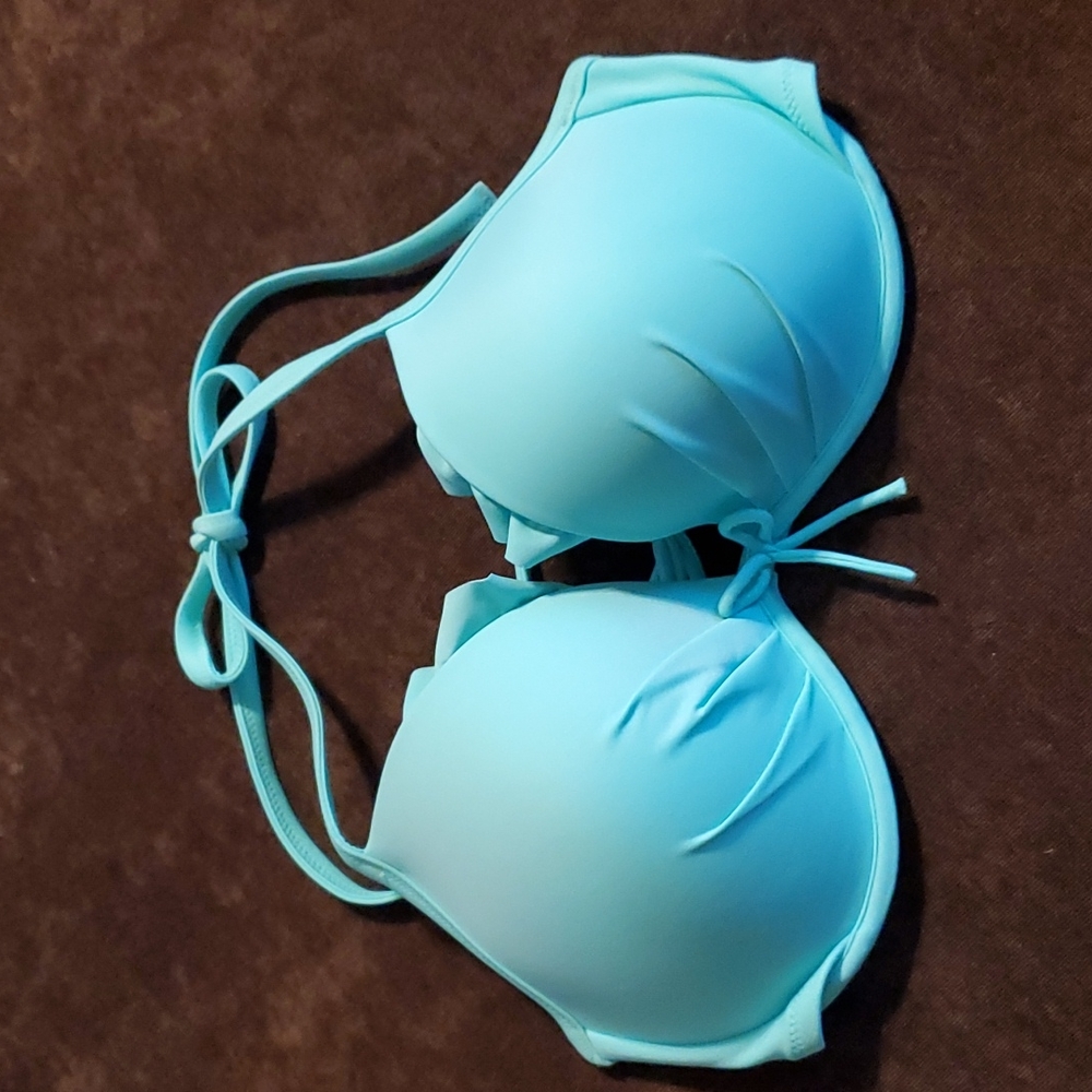 Victoria's Secret 36D Bikini Swim Top